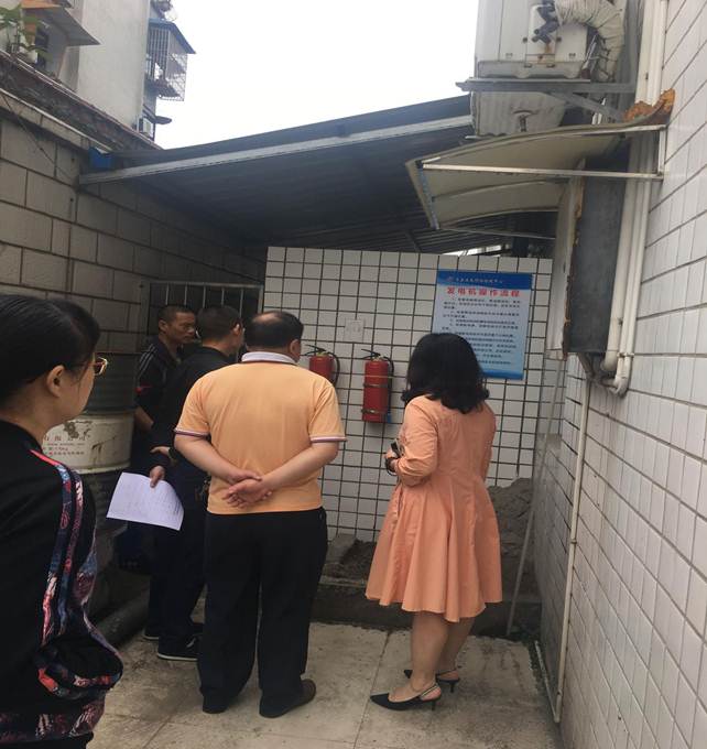 荣县疾病预防控制中心 开展安全生产风险例行检查